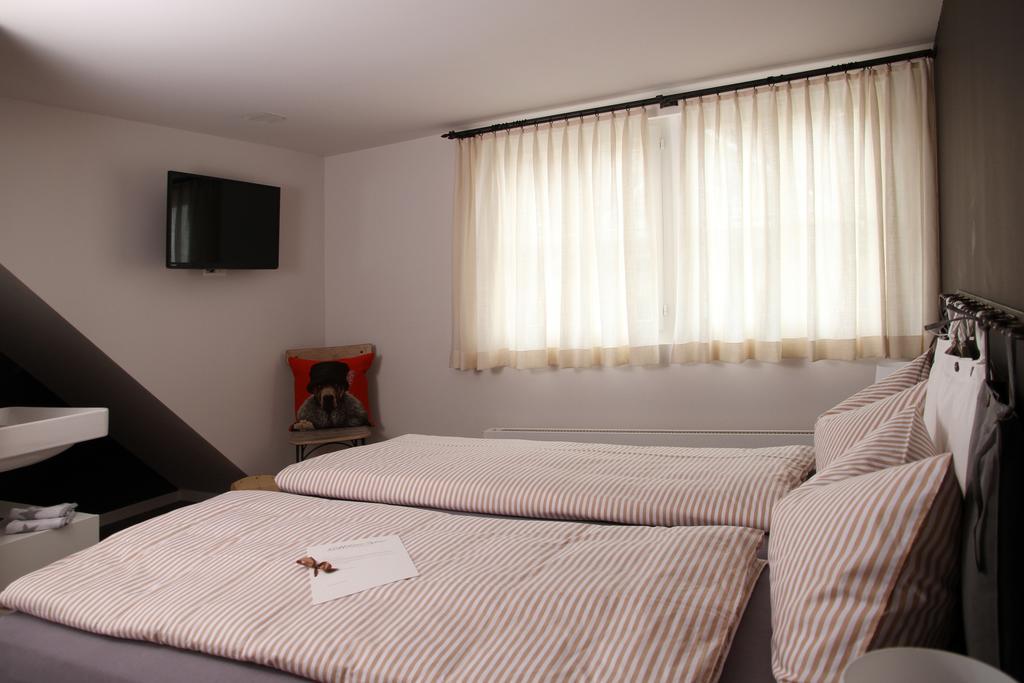 B&B Caffetino-Vino Richterswil Dış mekan fotoğraf